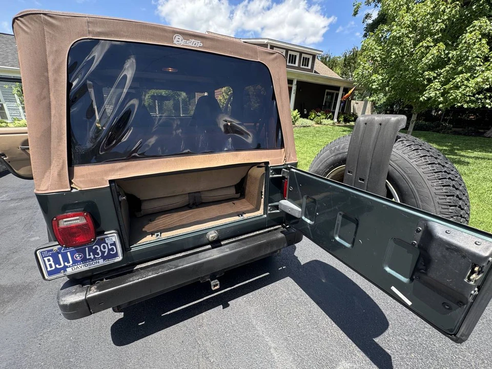 2002 Jeep TJ Wrangler - Image 8 of 20