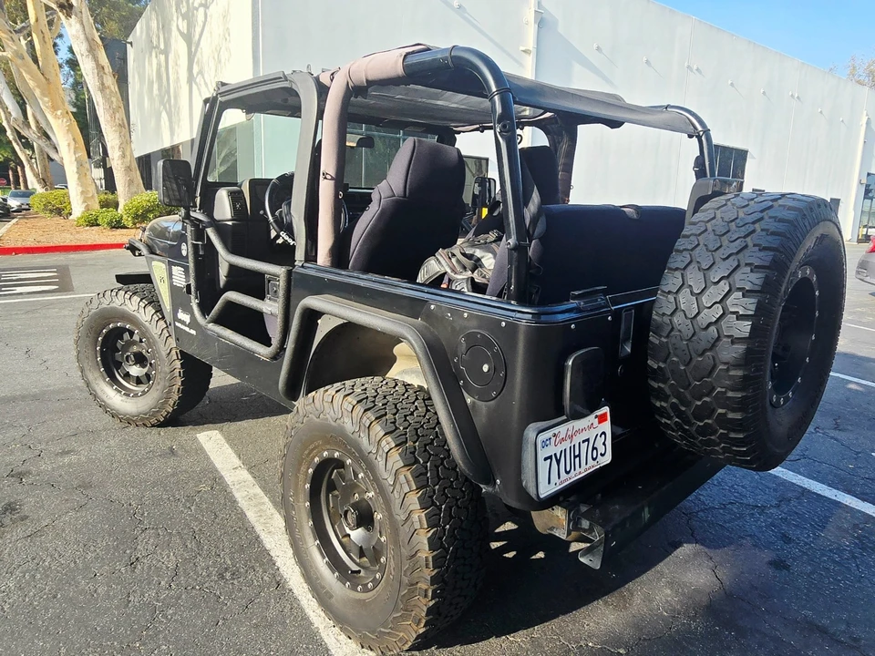 2002 Jeep TJ Wrangler - Image 16 of 18