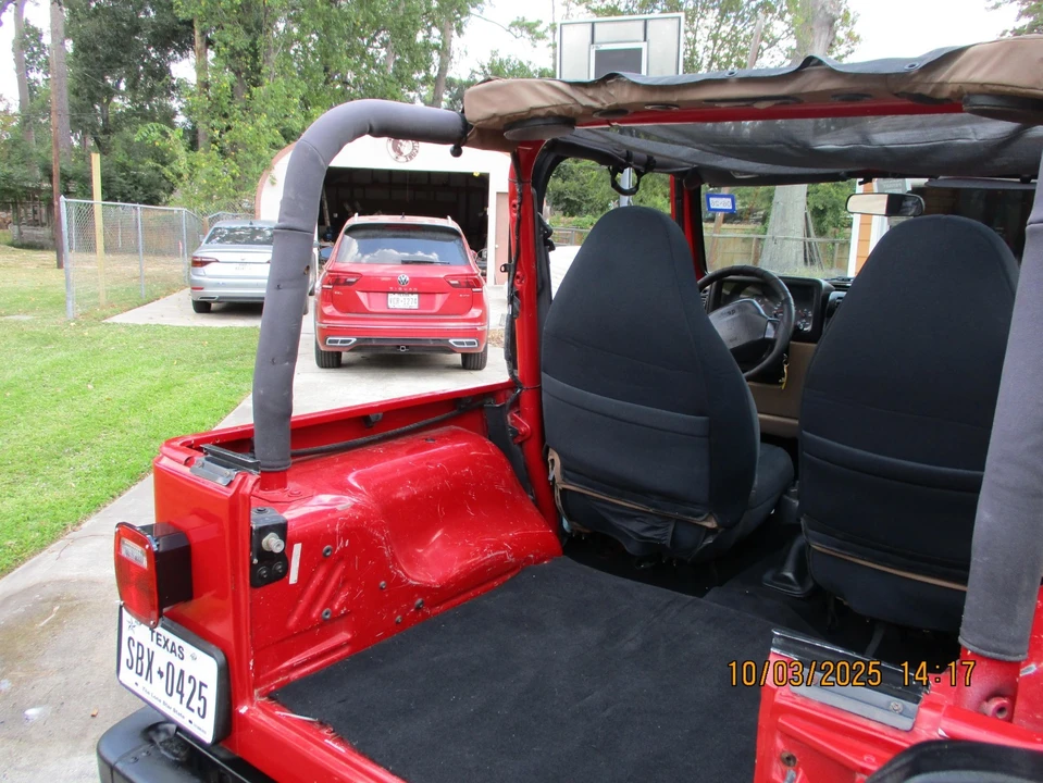 2002 Jeep TJ Wrangler - Image 9 of 21