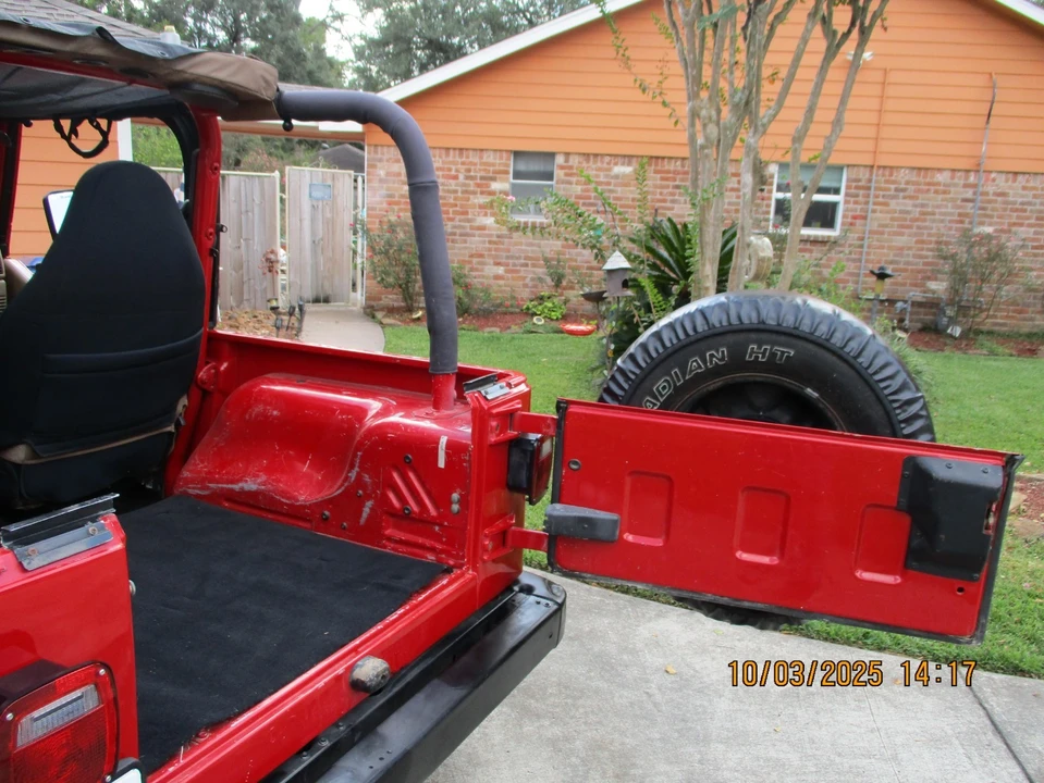 2002 Jeep TJ Wrangler - Image 8 of 21