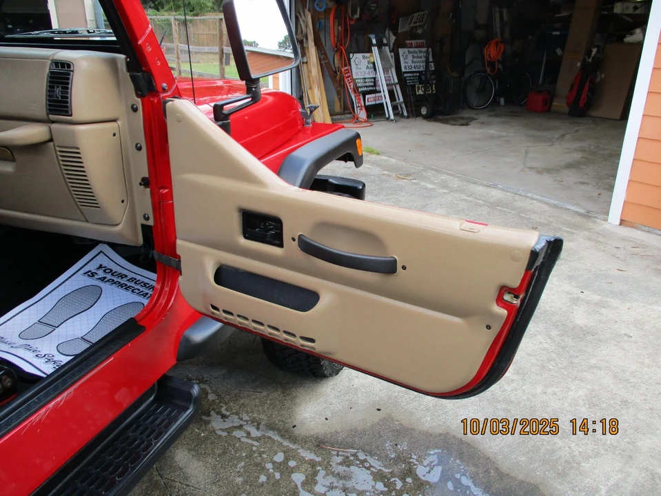 2002 Jeep TJ Wrangler - Image 10 of 21