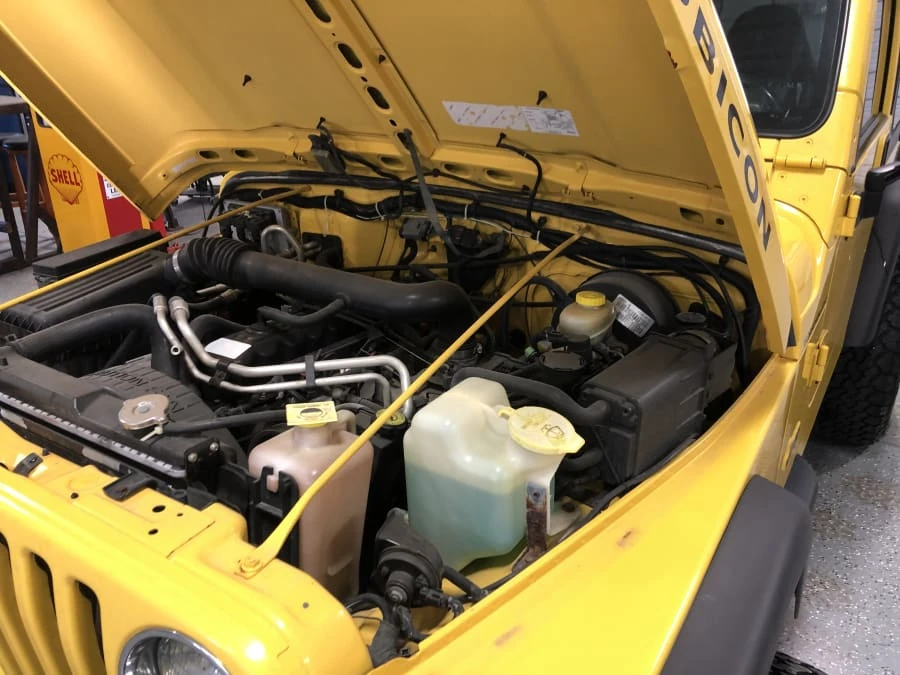 2002 Jeep TJ Wrangler - Image 21 of 30