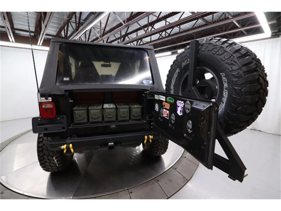 2002 Jeep TJ Wrangler - Image 29 of 31