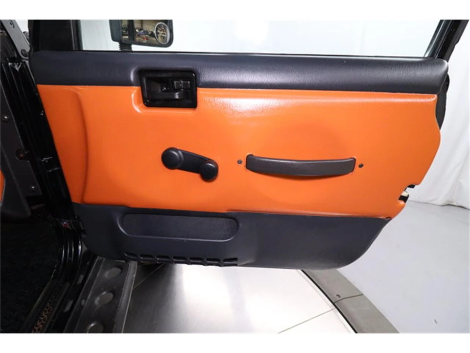 2002 Jeep TJ Wrangler - Image 24 of 31