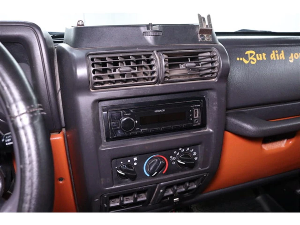 2002 Jeep TJ Wrangler - Image 12 of 31