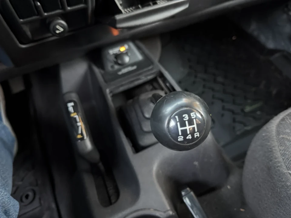 2002 Jeep TJ Wrangler - Image 11 of 21
