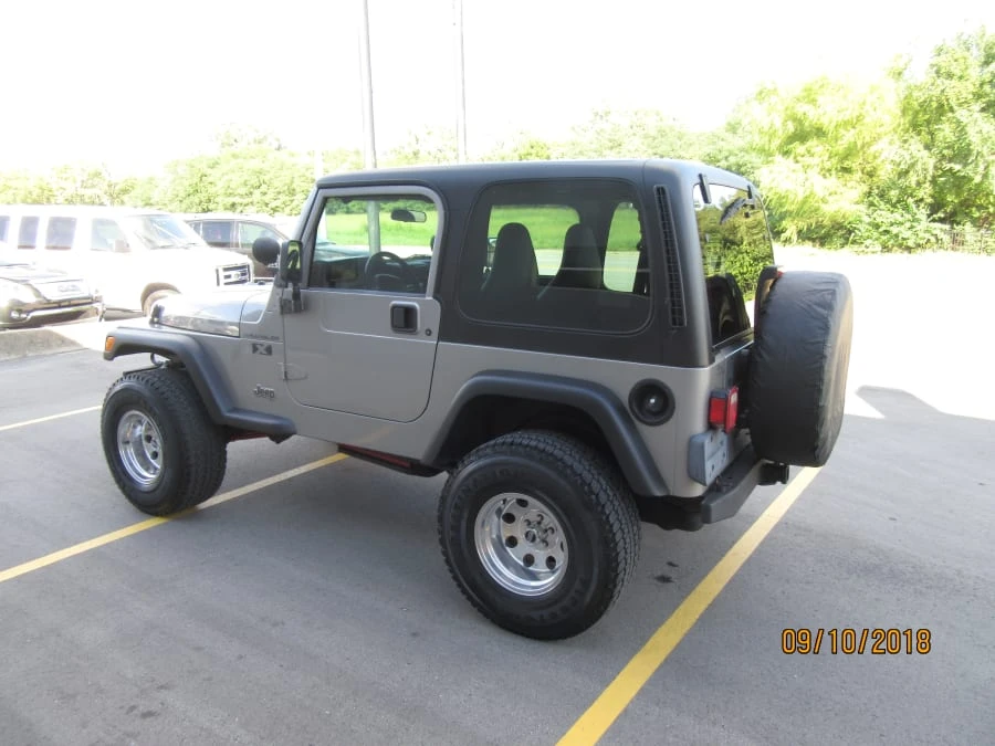2002 Jeep TJ Wrangler - Image 3 of 12