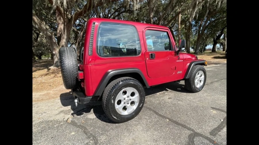 2002 Jeep TJ Wrangler - Image 10 of 11