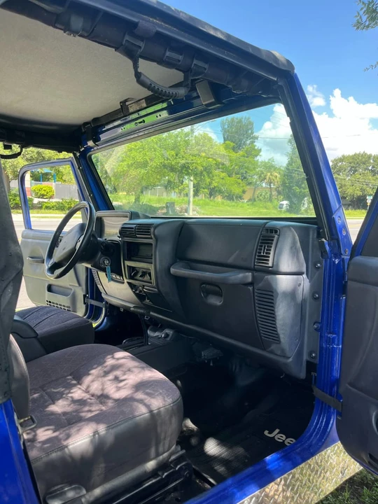 2002 Jeep TJ Wrangler - Image 10 of 19