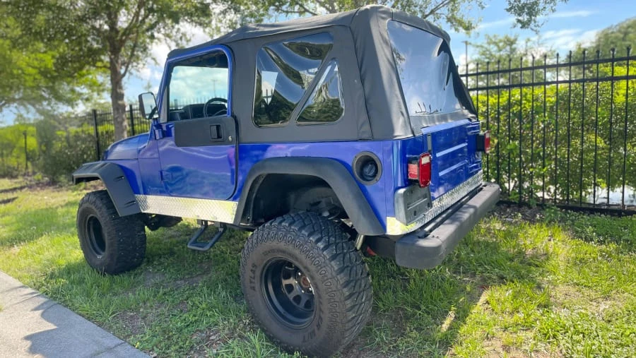 2002 Jeep TJ Wrangler - Image 9 of 19
