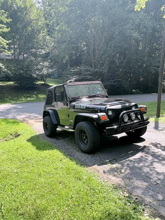 2002 Jeep TJ Wrangler - Image 3 of 14