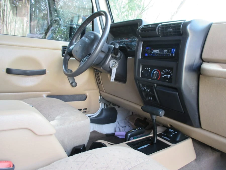 2002 Jeep TJ Wrangler - Image 9 of 24