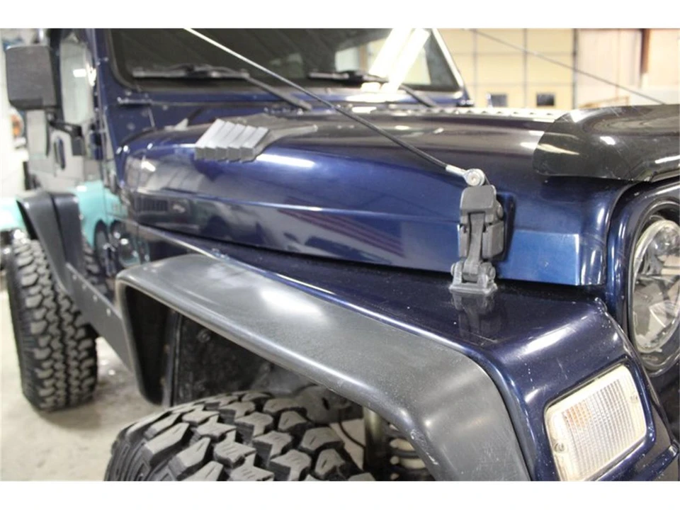 2002 Jeep TJ Wrangler - Image 15 of 31