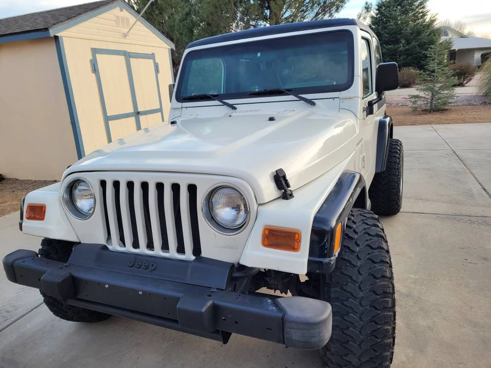 2002 Jeep TJ Wrangler - Image 2 of 9