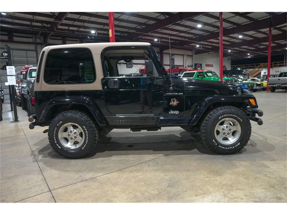 2002 Jeep TJ Wrangler - Image 27 of 31