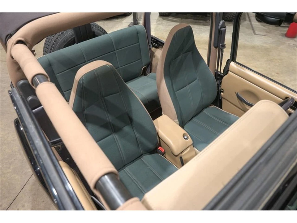 2002 Jeep TJ Wrangler - Image 18 of 31
