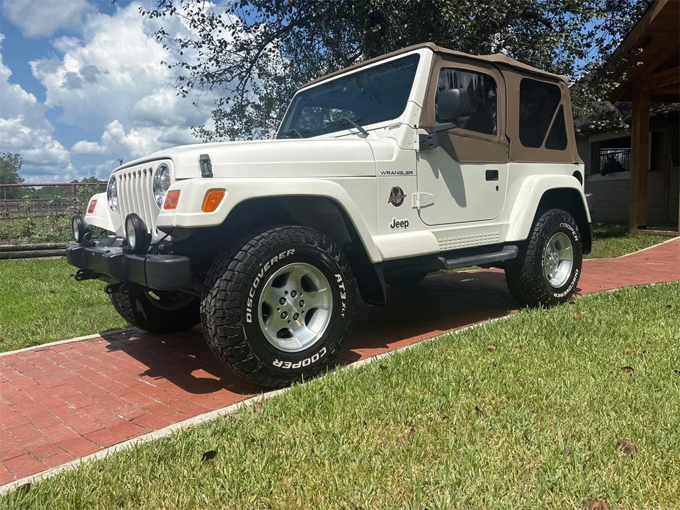 2002 Jeep TJ Wrangler - Image 8 of 31