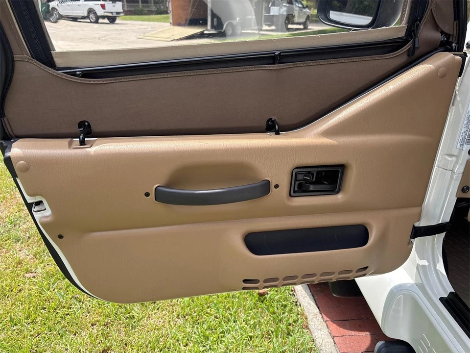 2002 Jeep TJ Wrangler - Image 28 of 31