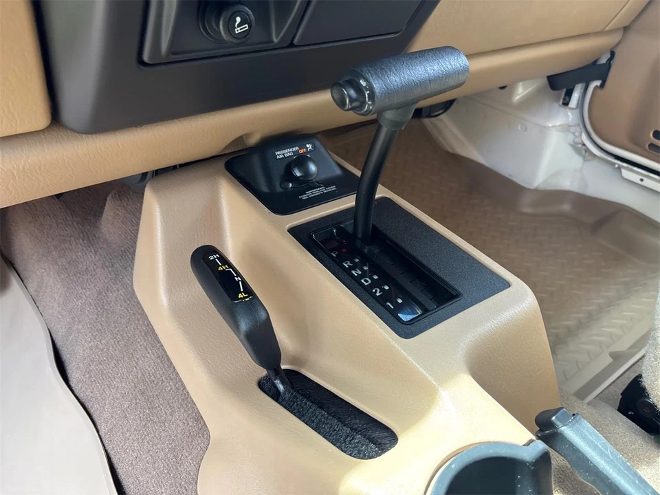 2002 Jeep TJ Wrangler - Image 27 of 31