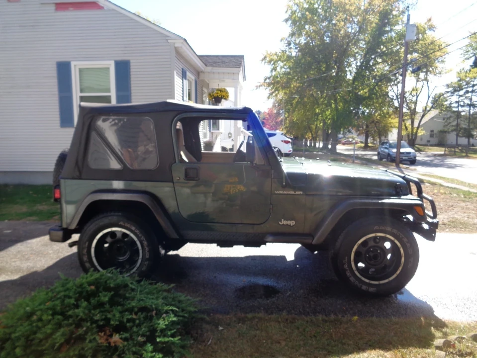 2002 Jeep TJ Wrangler - Image 3 of 17