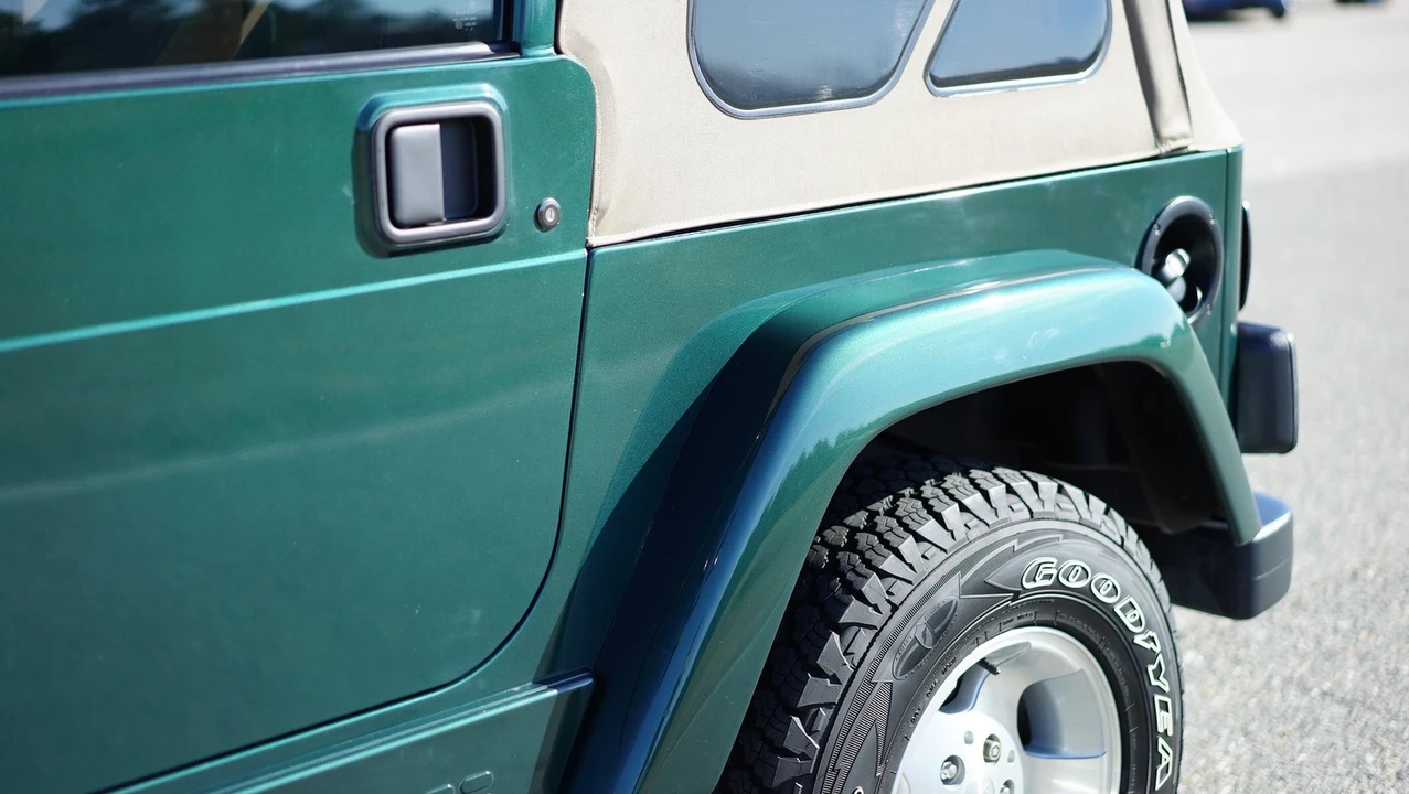2002 Jeep TJ Wrangler - Image 24 of 24