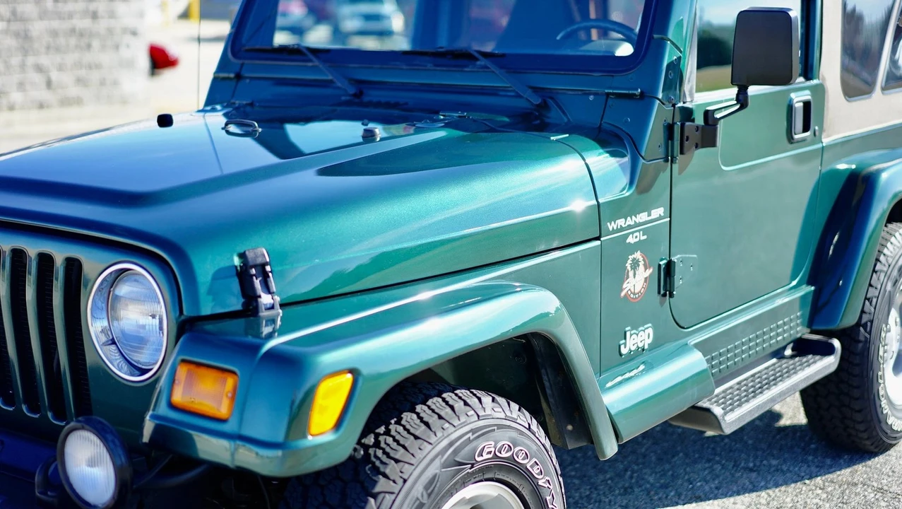 2002 Jeep TJ Wrangler - Image 13 of 24