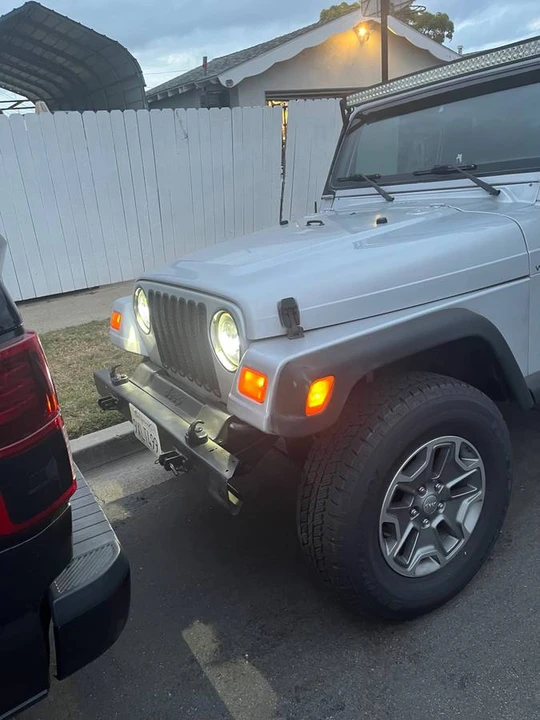 2002 Jeep TJ Wrangler - Image 3 of 9