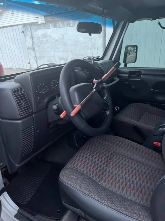 2002 Jeep TJ Wrangler - Image 6 of 9