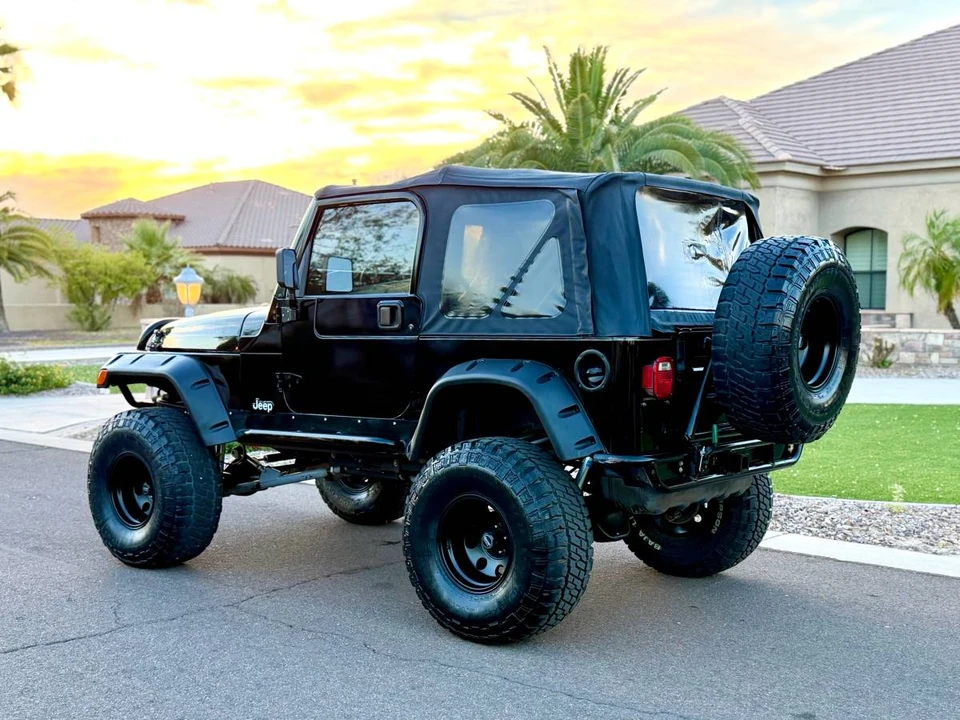 2002 Jeep TJ Wrangler - Image 2 of 8
