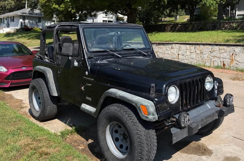 2002 Jeep TJ Wrangler - Image 2 of 7