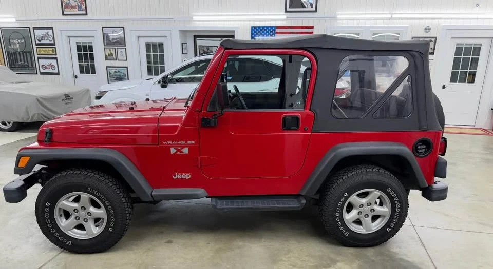 2002 Jeep Wrangler - Image 2 of 9