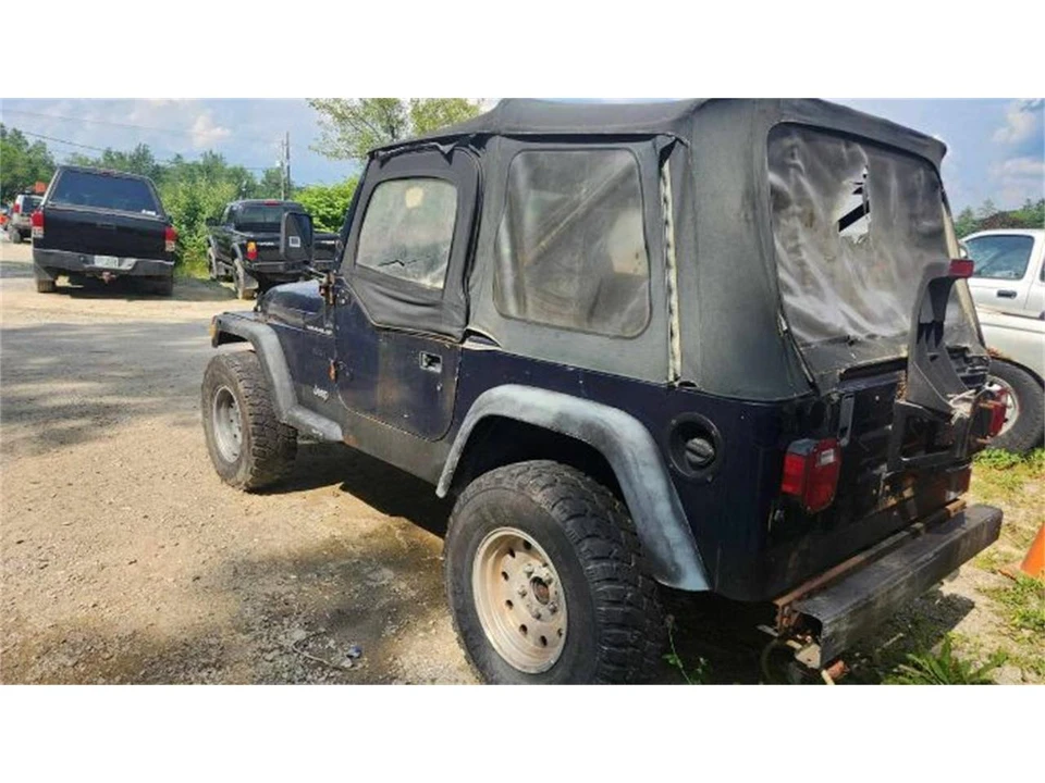 2002 Jeep TJ Wrangler - Image 11 of 13