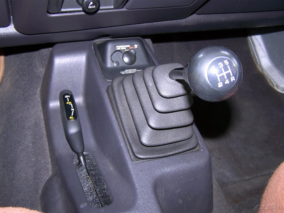 2002 Jeep TJ Wrangler - Image 13 of 24