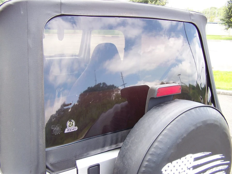 2002 Jeep TJ Wrangler - Image 22 of 24