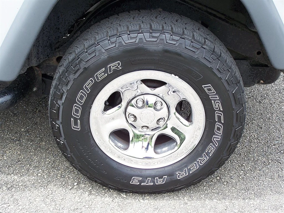 2002 Jeep TJ Wrangler - Image 14 of 24