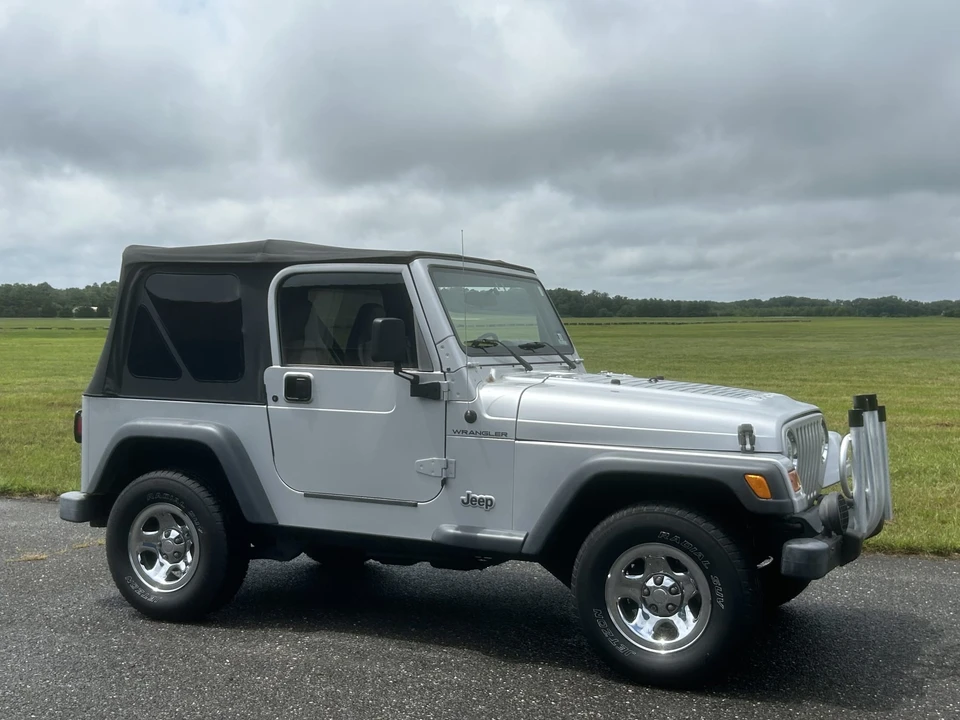 2002 Jeep TJ Wrangler - Image 19 of 31