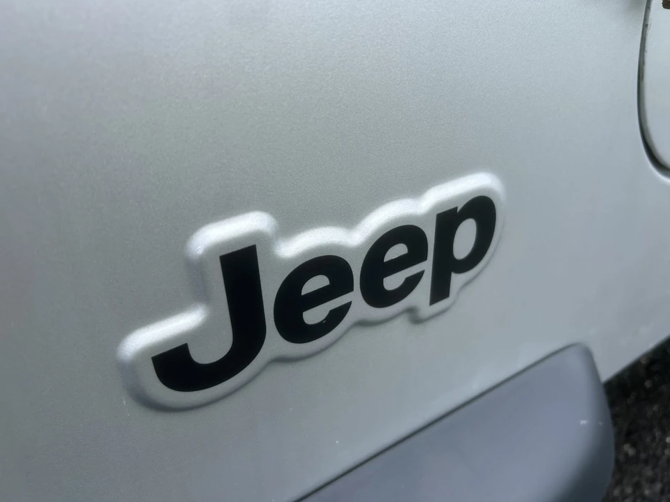 2002 Jeep TJ Wrangler - Image 27 of 31