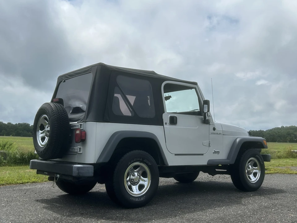2002 Jeep TJ Wrangler - Image 14 of 31