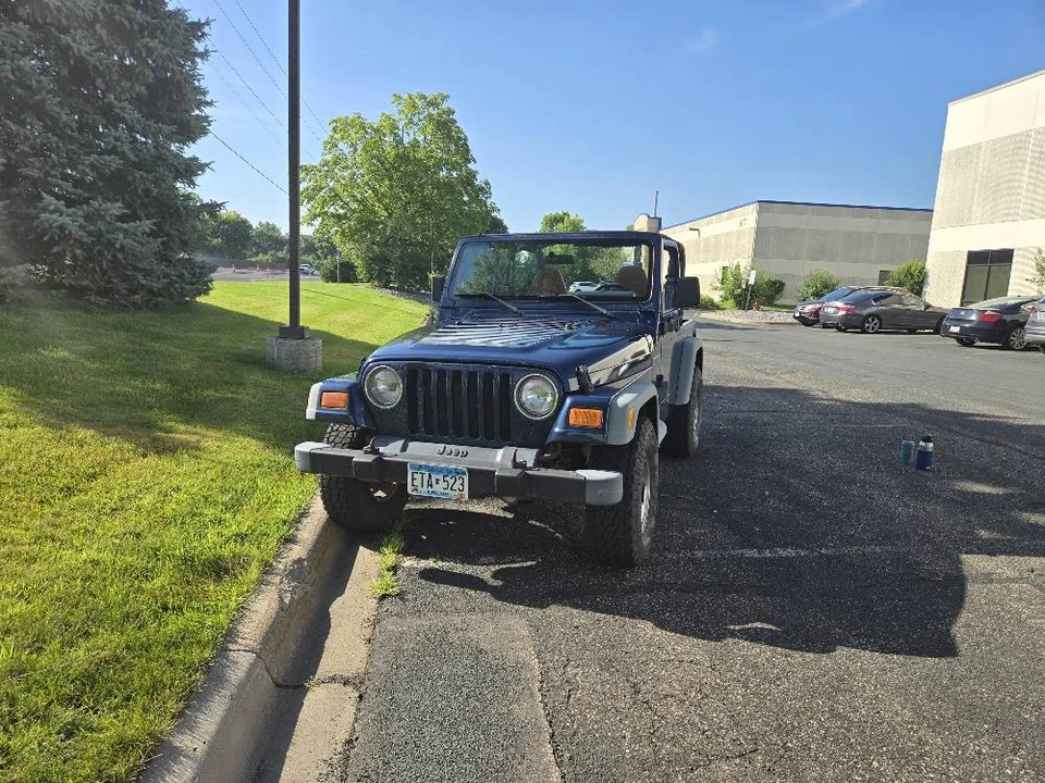 2002 Jeep TJ Wrangler - Image 3 of 13