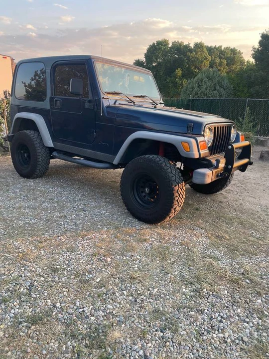 2002 Jeep TJ Wrangler - Image 2 of 5