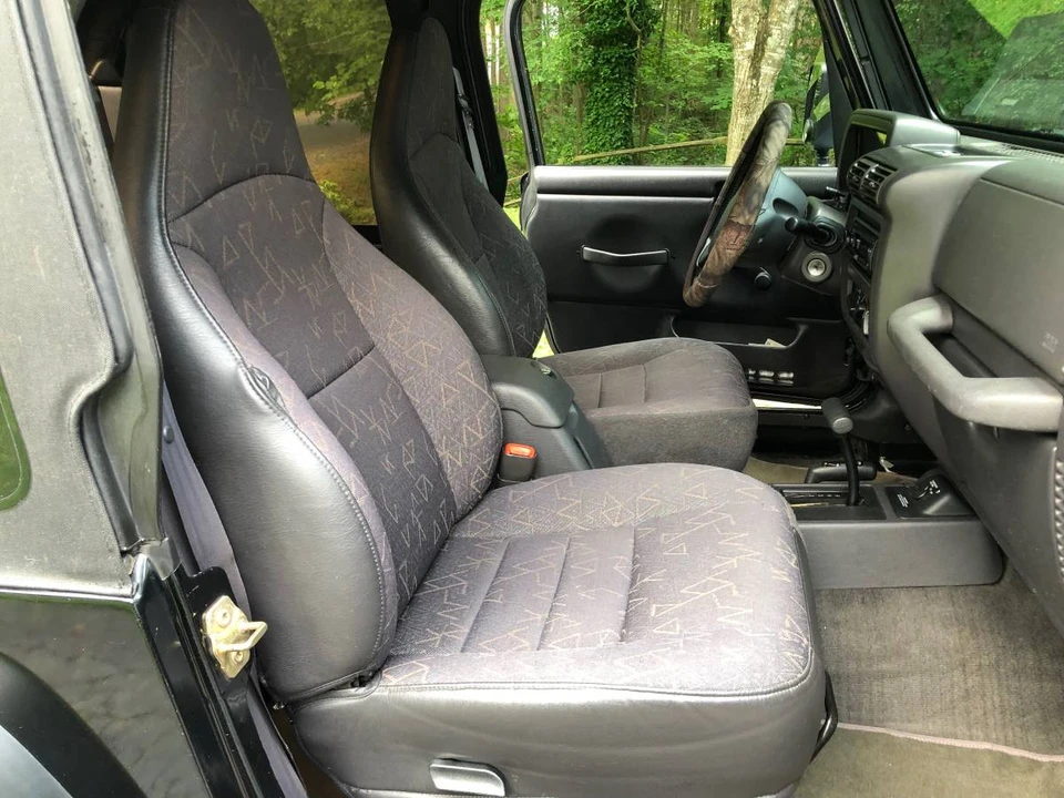 2002 Jeep TJ Wrangler - Image 9 of 15
