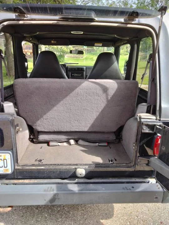 2002 Jeep TJ Wrangler - Image 12 of 13