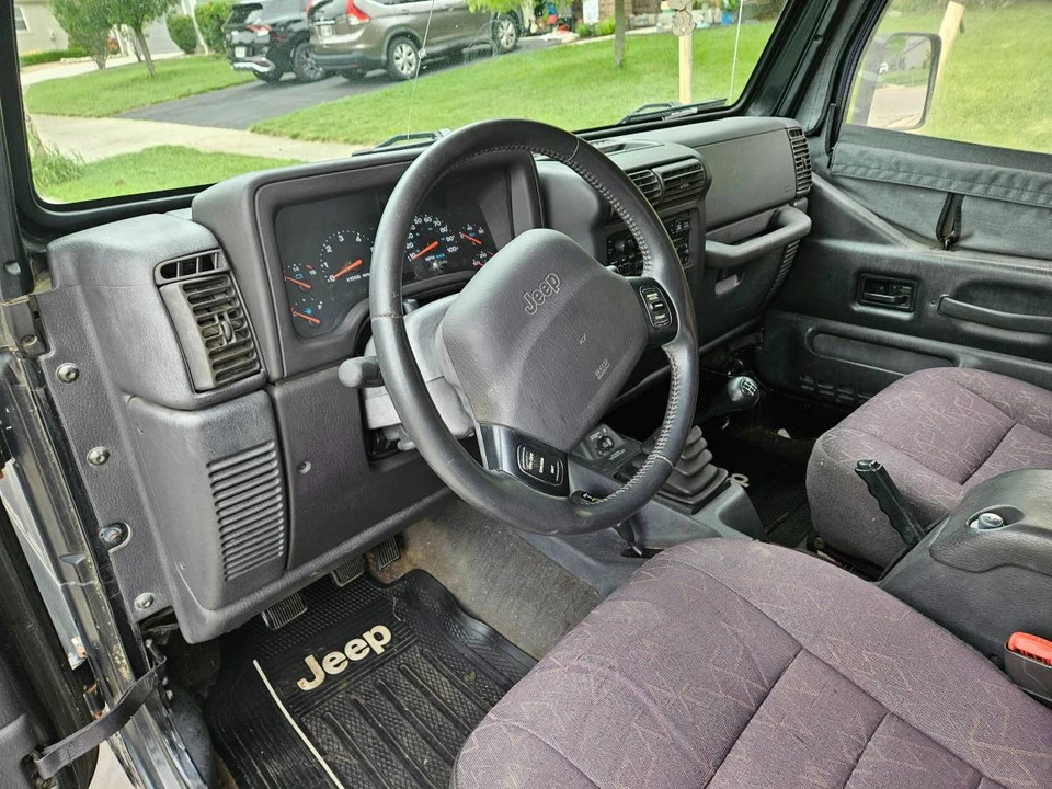 2002 Jeep TJ Wrangler - Image 6 of 8
