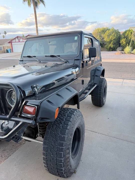 2002 Jeep TJ Wrangler - Image 2 of 9