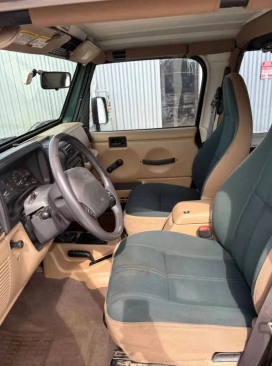 2002 Jeep TJ Wrangler - Image 6 of 14