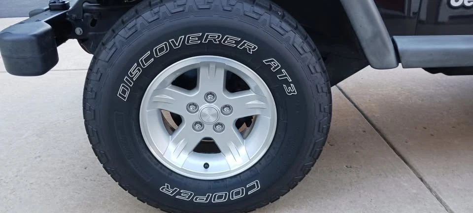 2002 Jeep TJ Wrangler - Image 11 of 20