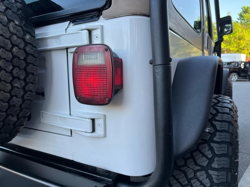 2002 Jeep TJ Wrangler - Image 16 of 20