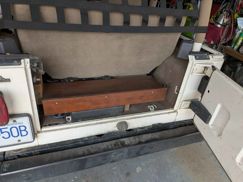 2002 Jeep TJ Wrangler - Image 11 of 14