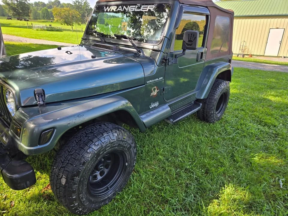 2002 Jeep TJ Wrangler - Image 2 of 8