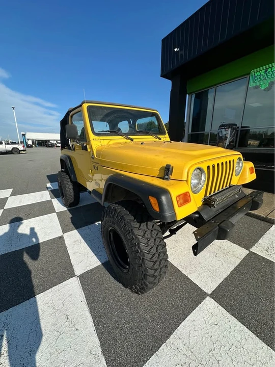 2002 Jeep TJ Wrangler - Image 2 of 4